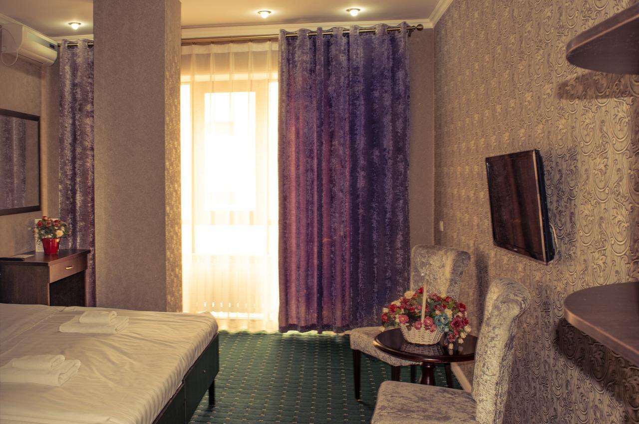 Bed and Breakfast Kaaier Алматы Экстерьер фото